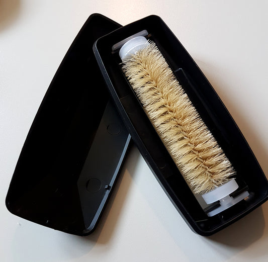 Krümel/ Tischroller